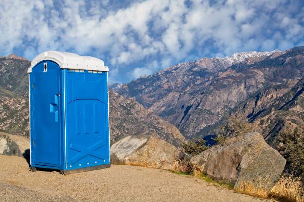 Best Portable restroom trailer rental  in Hanover, MN