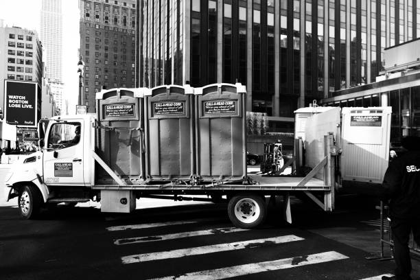 Best Portable toilet rental cost  in Hanover, MN